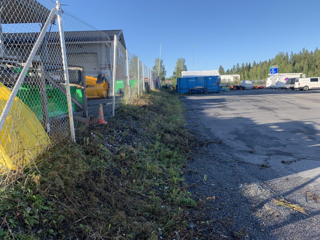 Verkkoaidan raivaus Lamminsivu