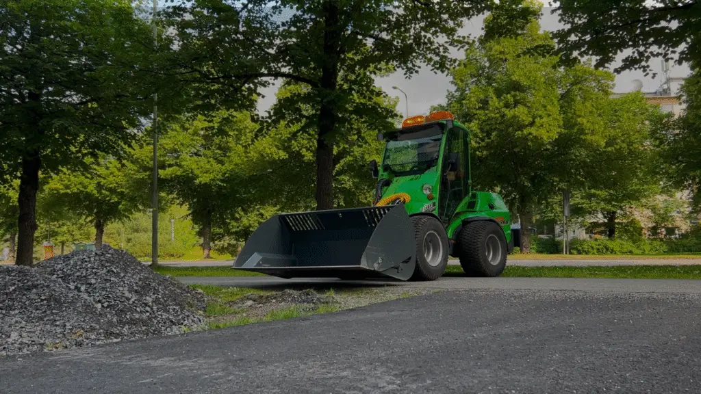 Avant Tampereen Pihatyöt